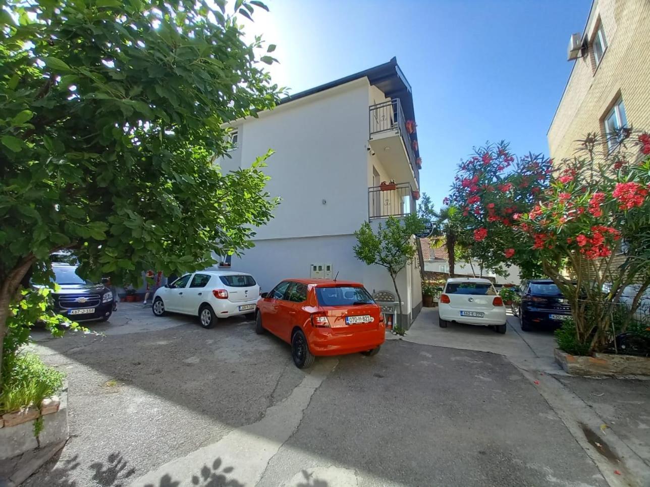 Apartments City Paradise Mostar Exterior photo